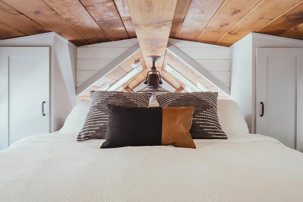 2053 Pikes Falls Road Jamaica VT 05343