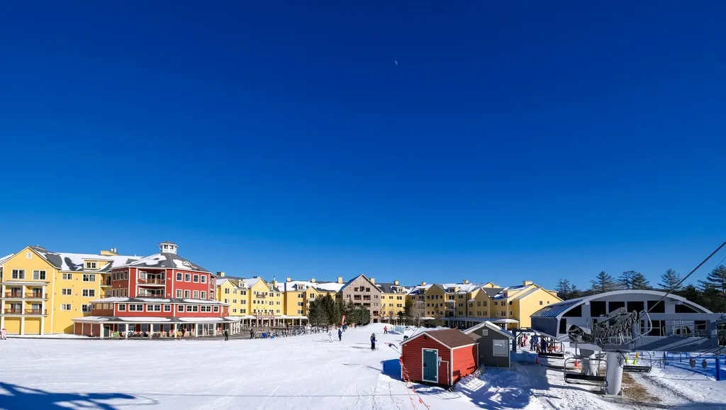 714/716 Qiii Jackson Gore Adams House Road Ludlow VT 05149