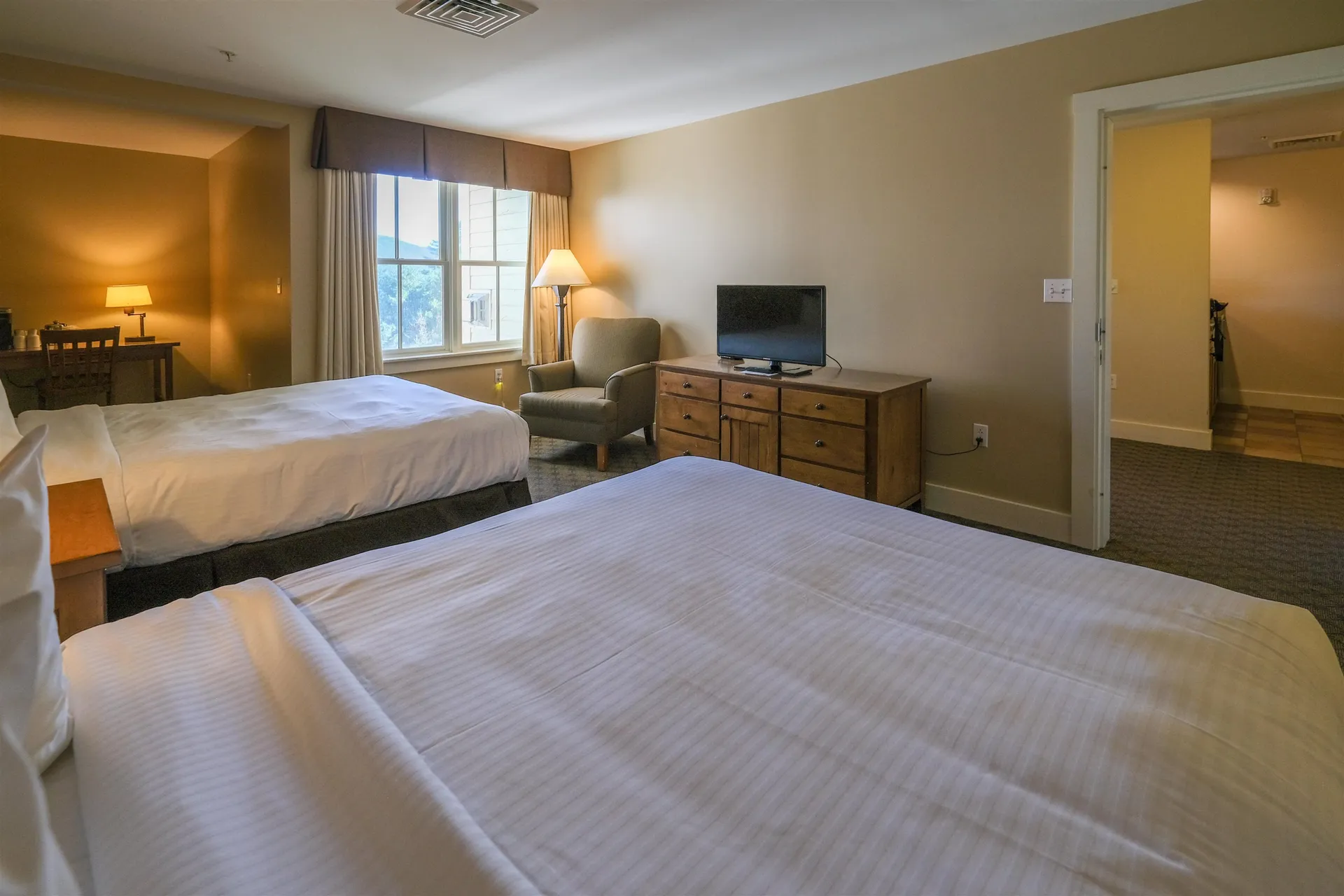 714/716 Qiii Jackson Gore Adams House Road Ludlow VT 05149