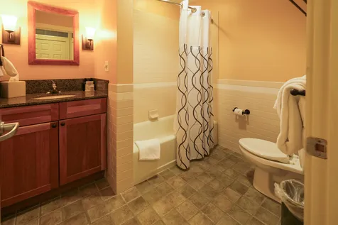 714/716 Qiii Jackson Gore Adams House Road Ludlow VT 05149