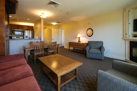 714/716 Qiii Jackson Gore Adams House Road Ludlow VT 05149