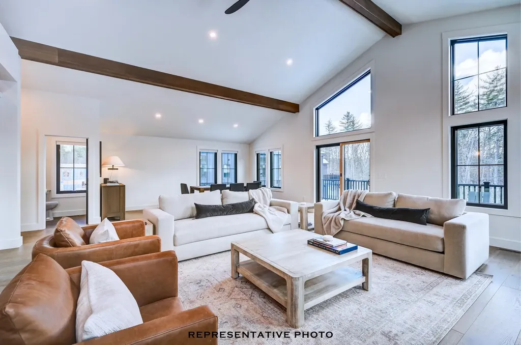 21 Hidden Glade Drive Bartlett NH 03845