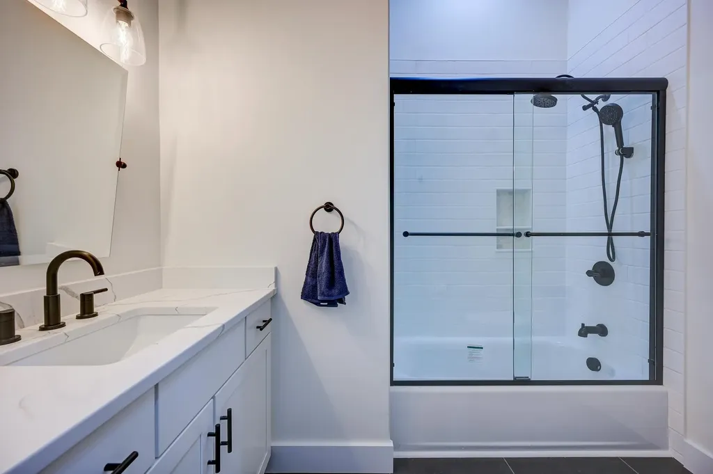 21 Hidden Glade Drive Bartlett NH 03845