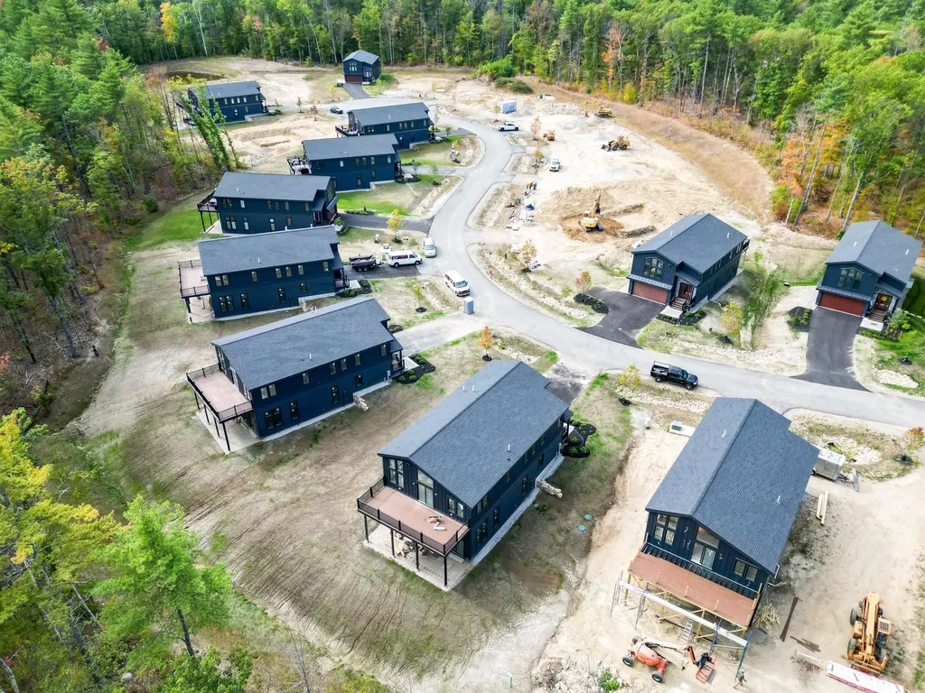 21 Hidden Glade Drive Bartlett NH 03845