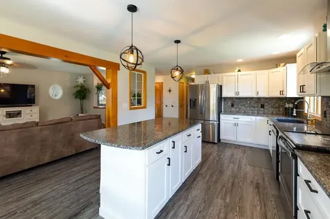 2 Maynard Court Grand Isle VT 05458