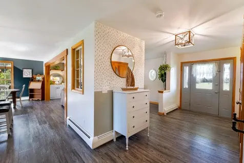 2 Maynard Court Grand Isle VT 05458