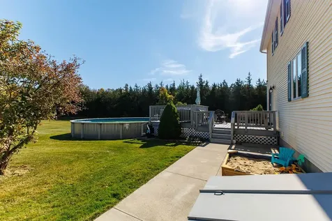 2 Maynard Court Grand Isle VT 05458