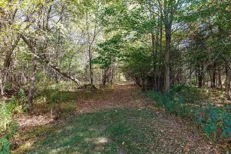 2 Maynard Court Grand Isle VT 05458