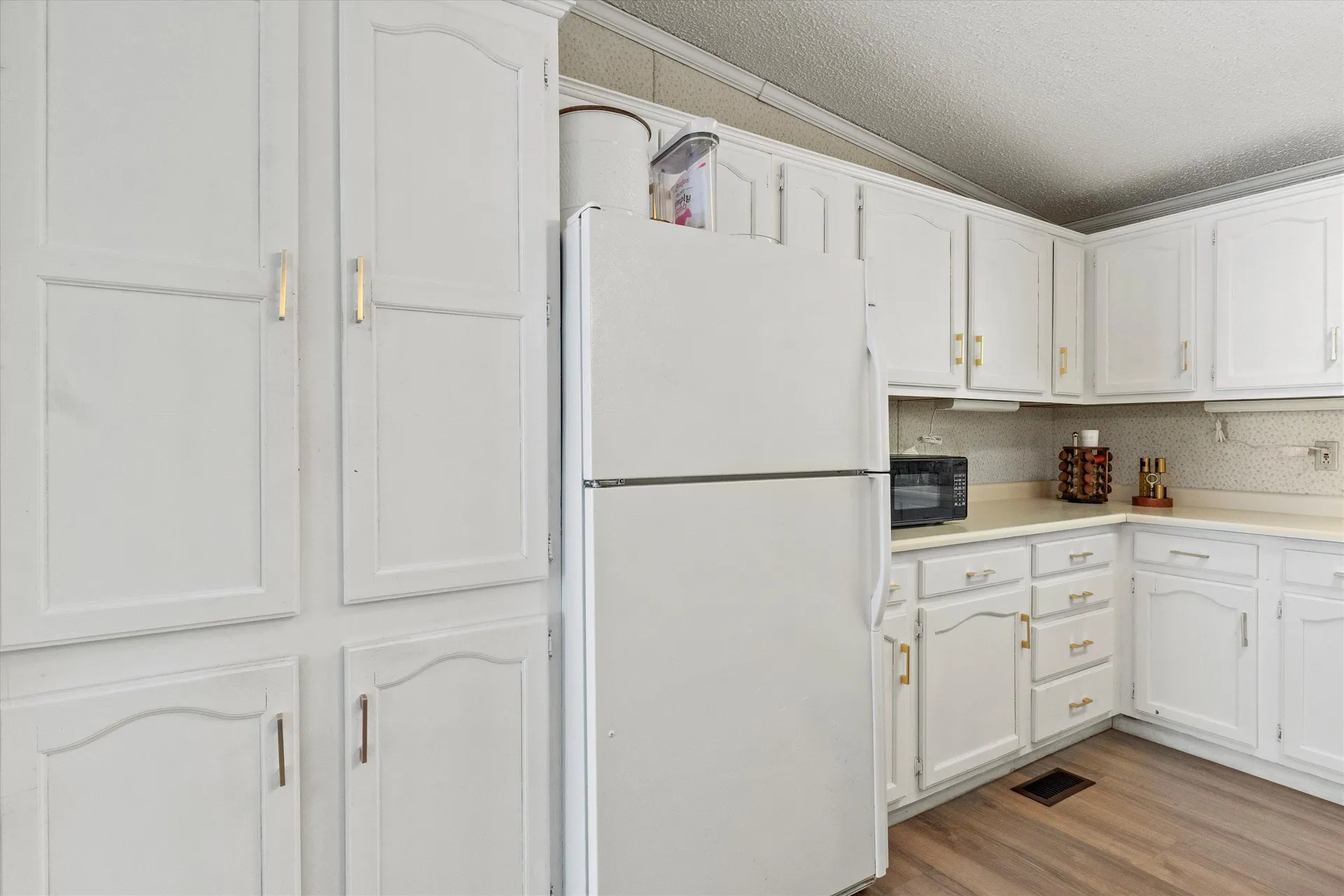 1 Longwood Lane Merrimack NH 03054