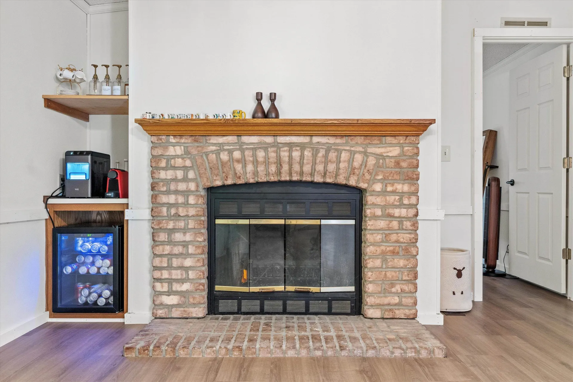 1 Longwood Lane Merrimack NH 03054