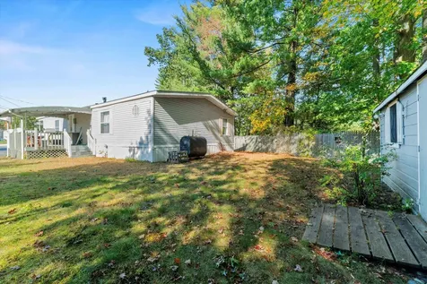 1 Longwood Lane Merrimack NH 03054