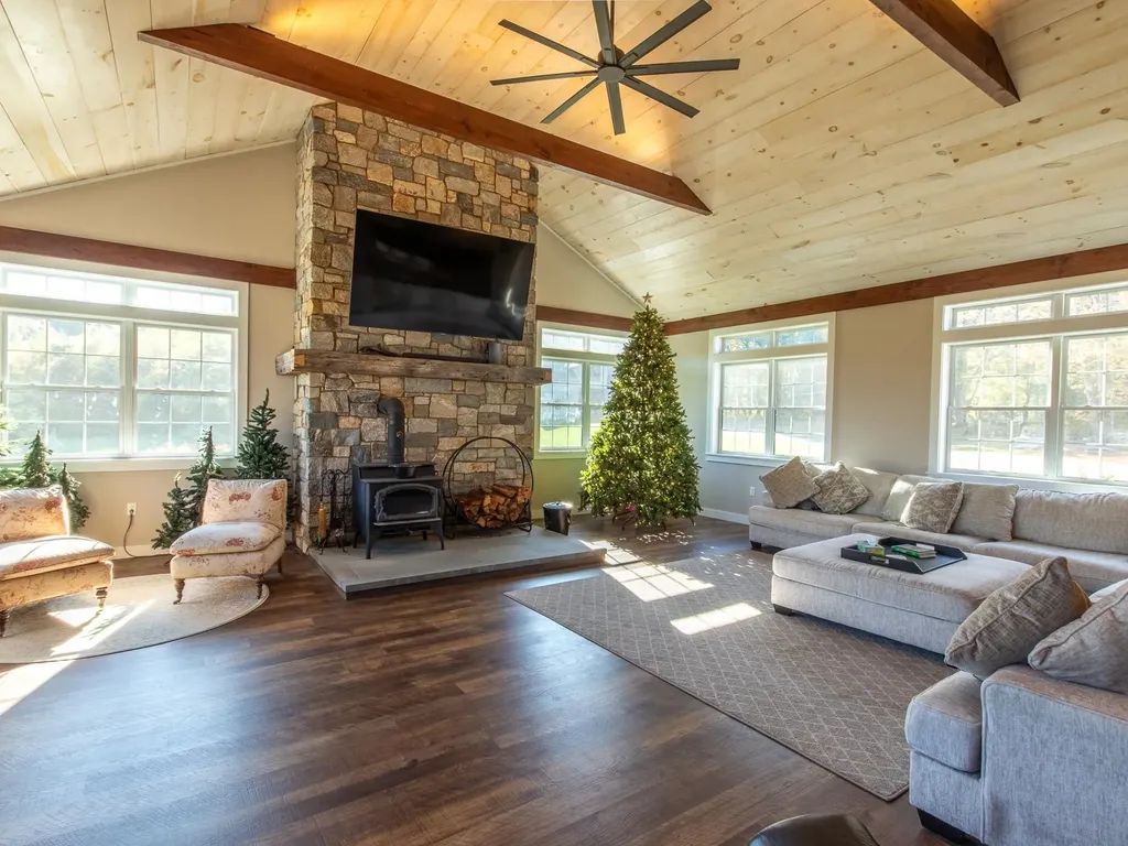 14 Hurricane Road Westmoreland NH 03467