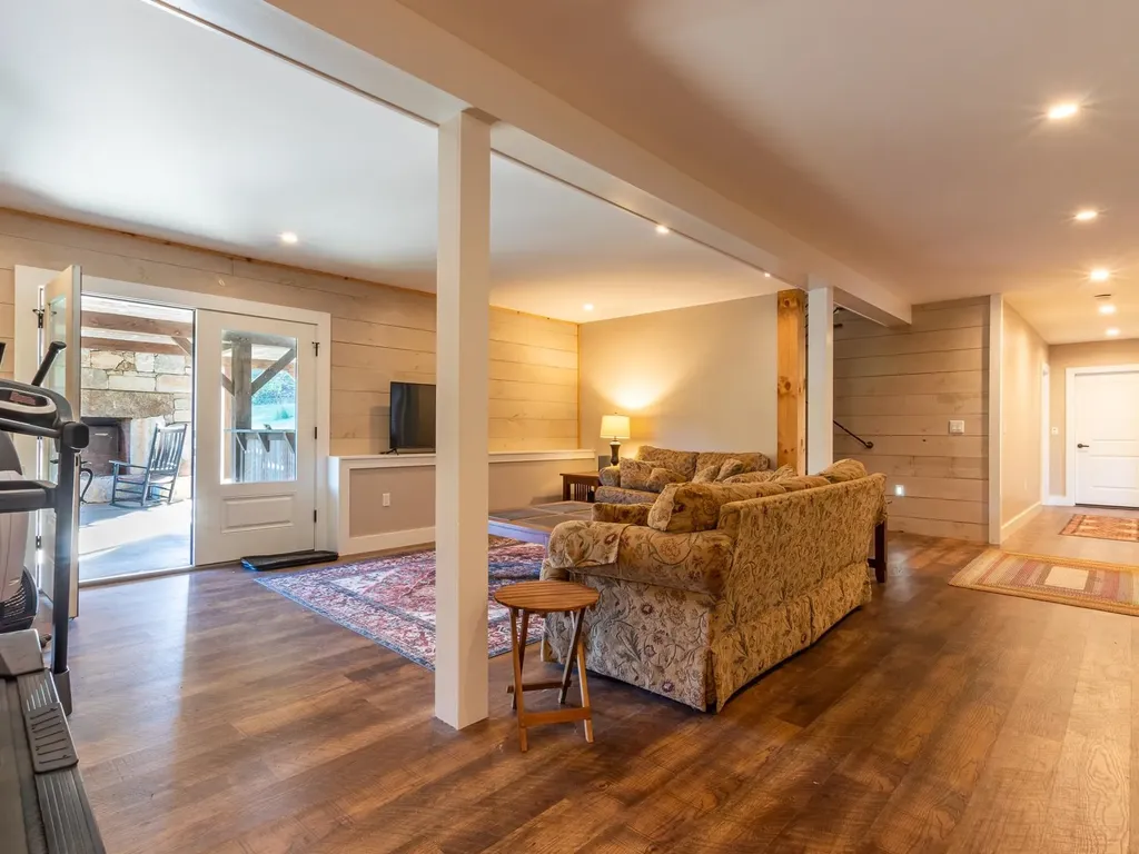 14 Hurricane Road Westmoreland NH 03467