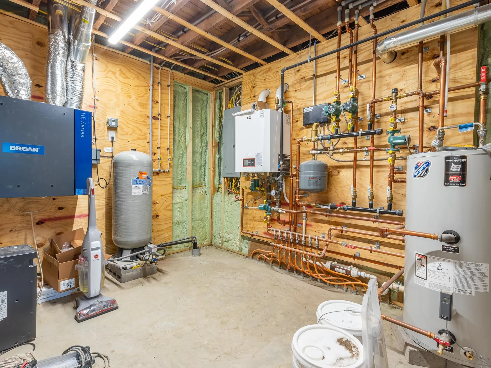 14 Hurricane Road Westmoreland NH 03467