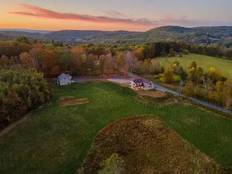 14 Hurricane Road Westmoreland NH 03467