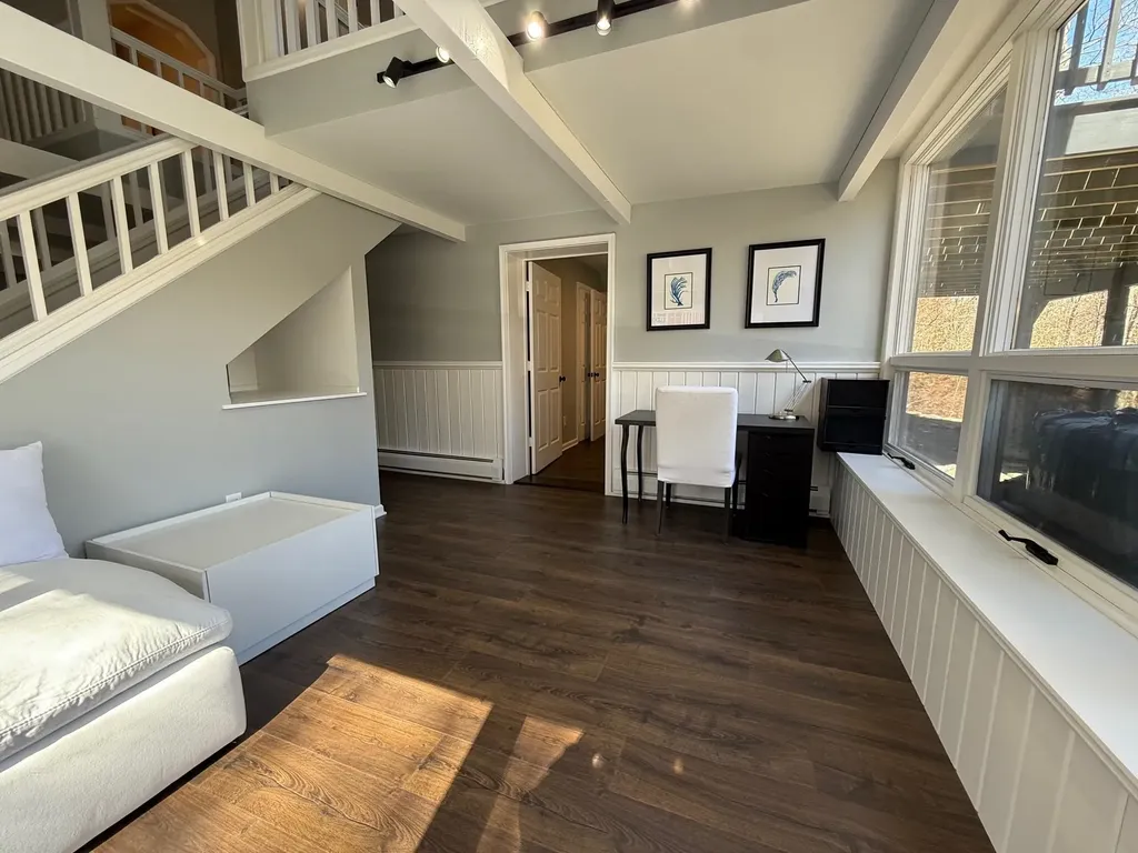 66 Hilltop Road Londonderry VT 05155