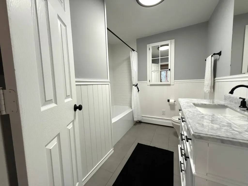 66 Hilltop Road Londonderry VT 05155