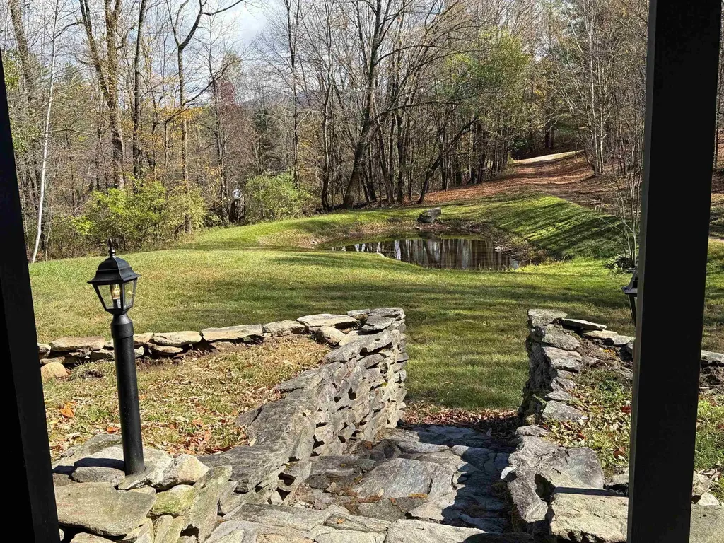 66 Hilltop Road Londonderry VT 05155