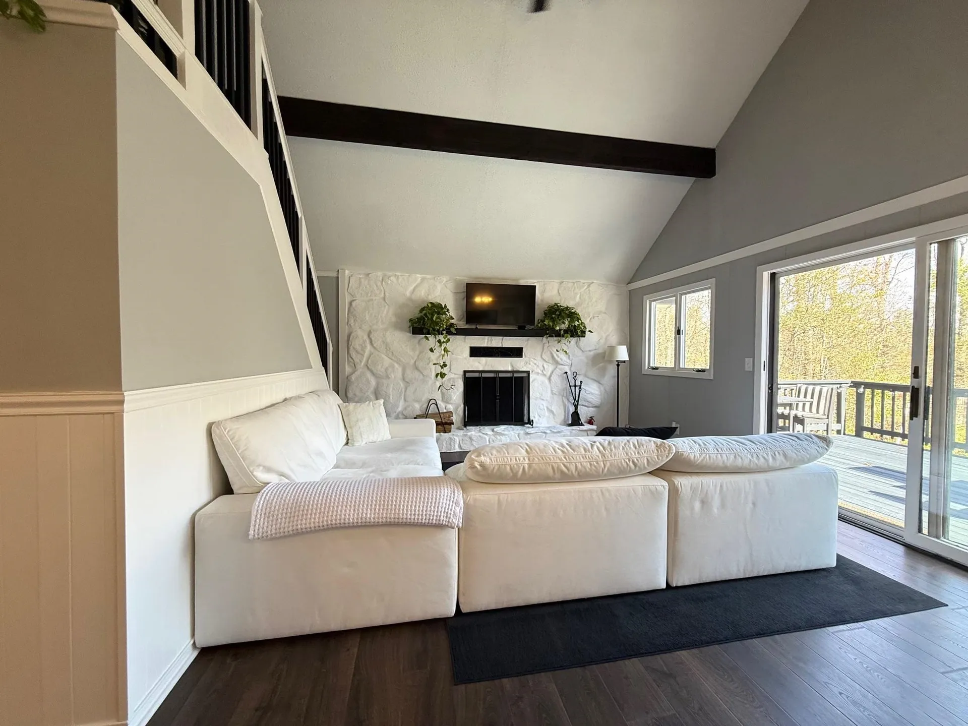 66 Hilltop Road Londonderry VT 05155