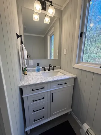 66 Hilltop Road Londonderry VT 05155