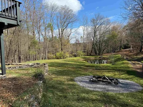 66 Hilltop Road Londonderry VT 05155