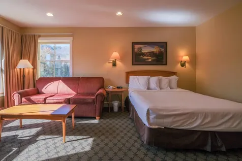 212 Qiii Jackson Gore Inn Ludlow VT 05149