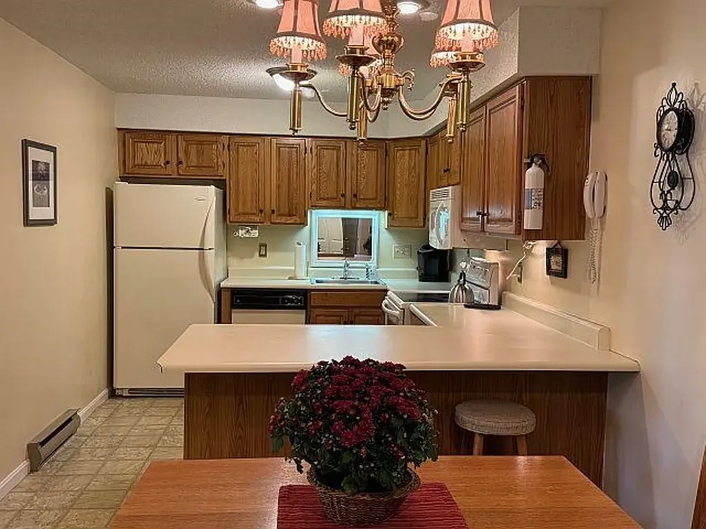 227 Main Street Lincoln NH 03251