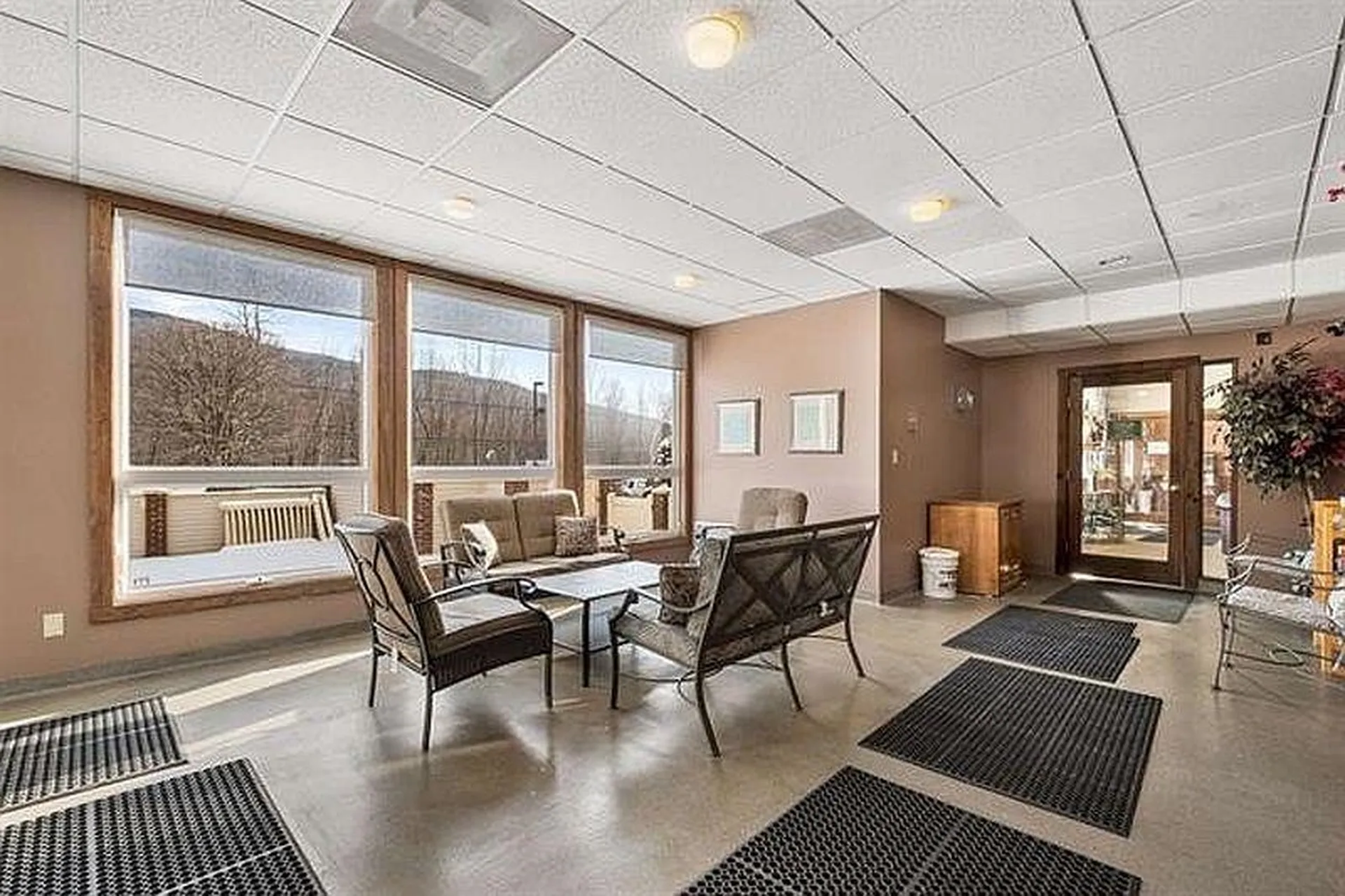 227 Main Street Lincoln NH 03251