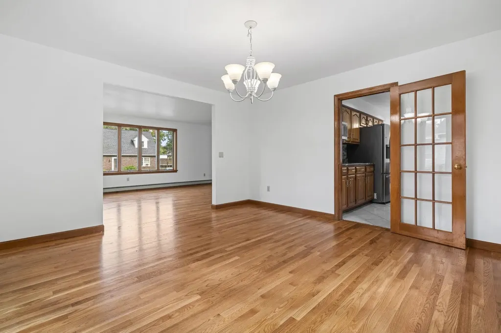 361 Laydon Street Manchester NH 03109