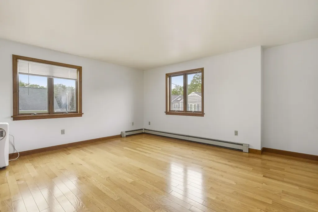 361 Laydon Street Manchester NH 03109