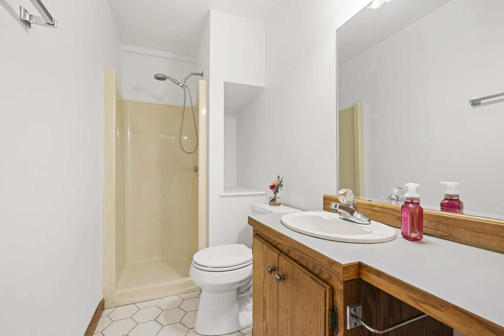 361 Laydon Street Manchester NH 03109