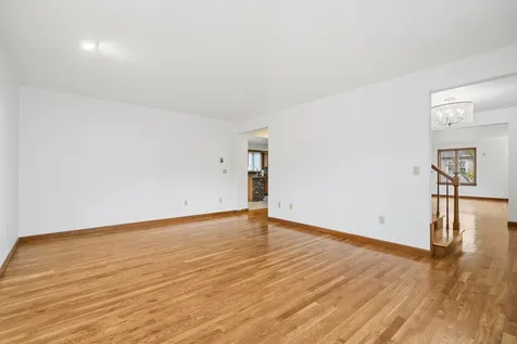 361 Laydon Street Manchester NH 03109