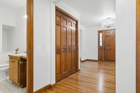 361 Laydon Street Manchester NH 03109