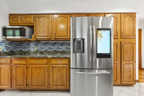 361 Laydon Street Manchester NH 03109