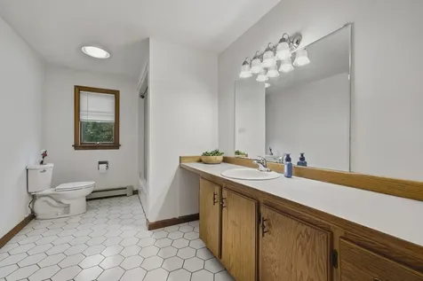 361 Laydon Street Manchester NH 03109