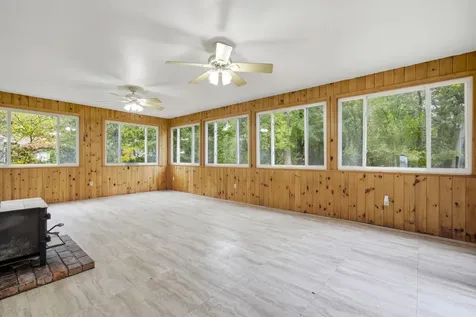 361 Laydon Street Manchester NH 03109