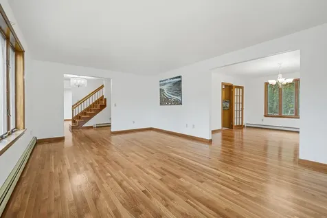 361 Laydon Street Manchester NH 03109