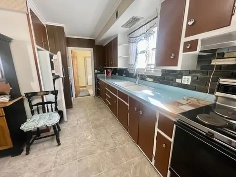 630 4th Avenue Berlin NH 03570