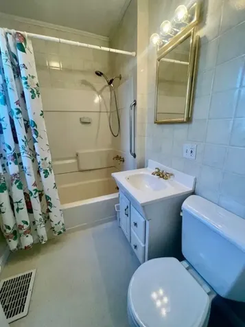 630 4th Avenue Berlin NH 03570