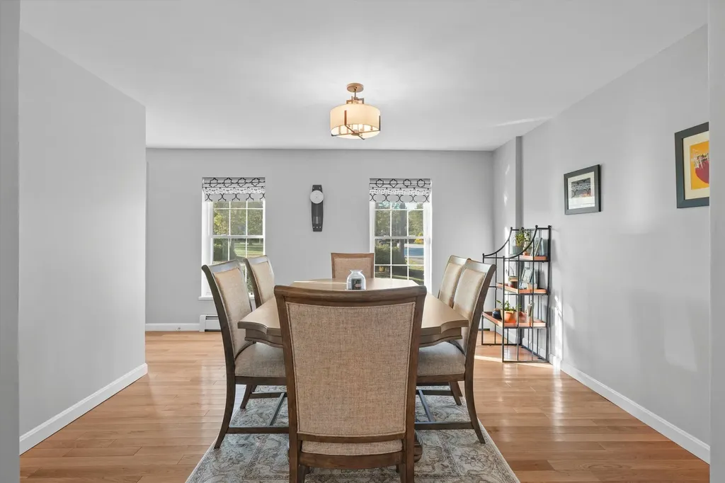 27 Village Drive Atkinson NH 03811