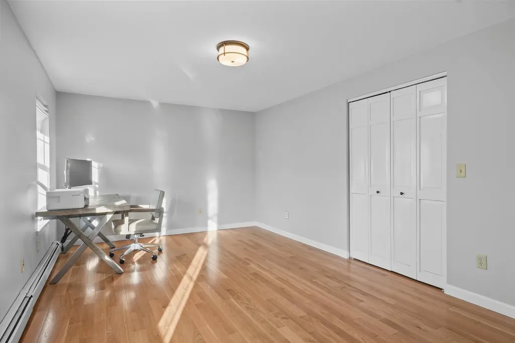 27 Village Drive Atkinson NH 03811