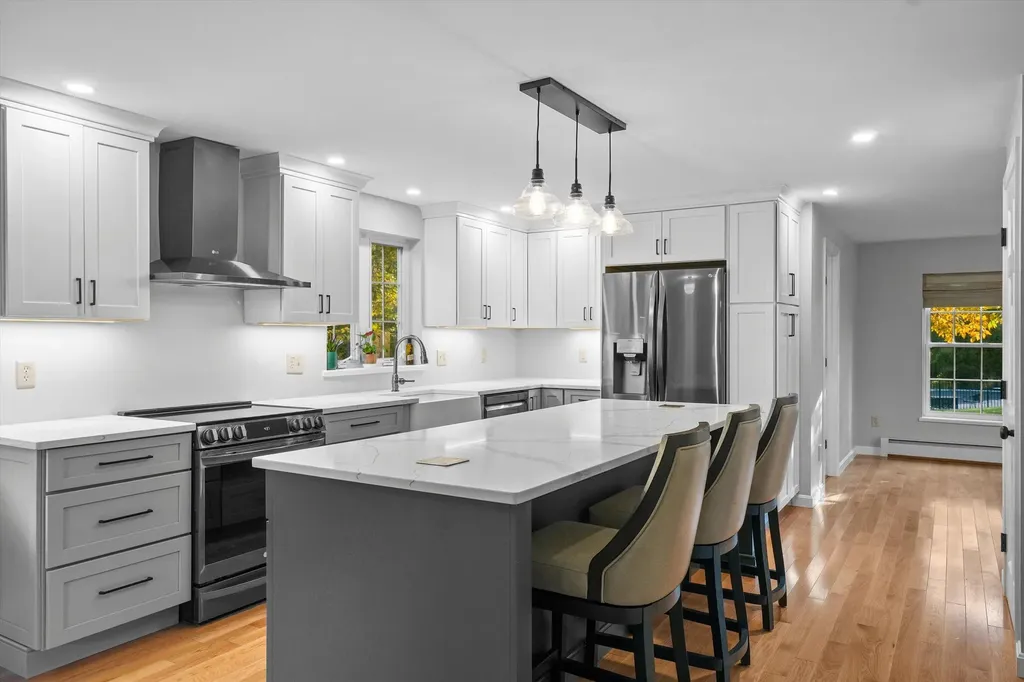 27 Village Drive Atkinson NH 03811