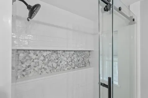 27 Village Drive Atkinson NH 03811