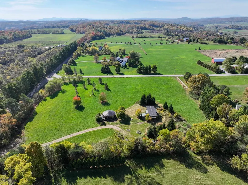 2137 N. Bingham Street Cornwall VT 05753