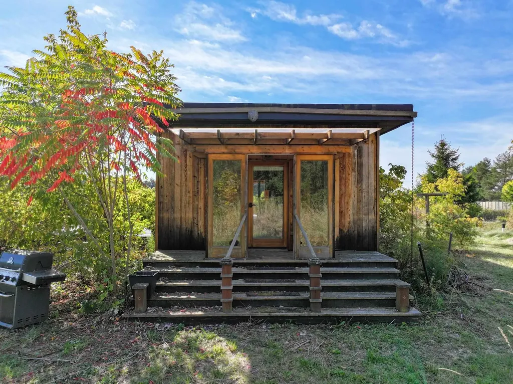 2137 N. Bingham Street Cornwall VT 05753