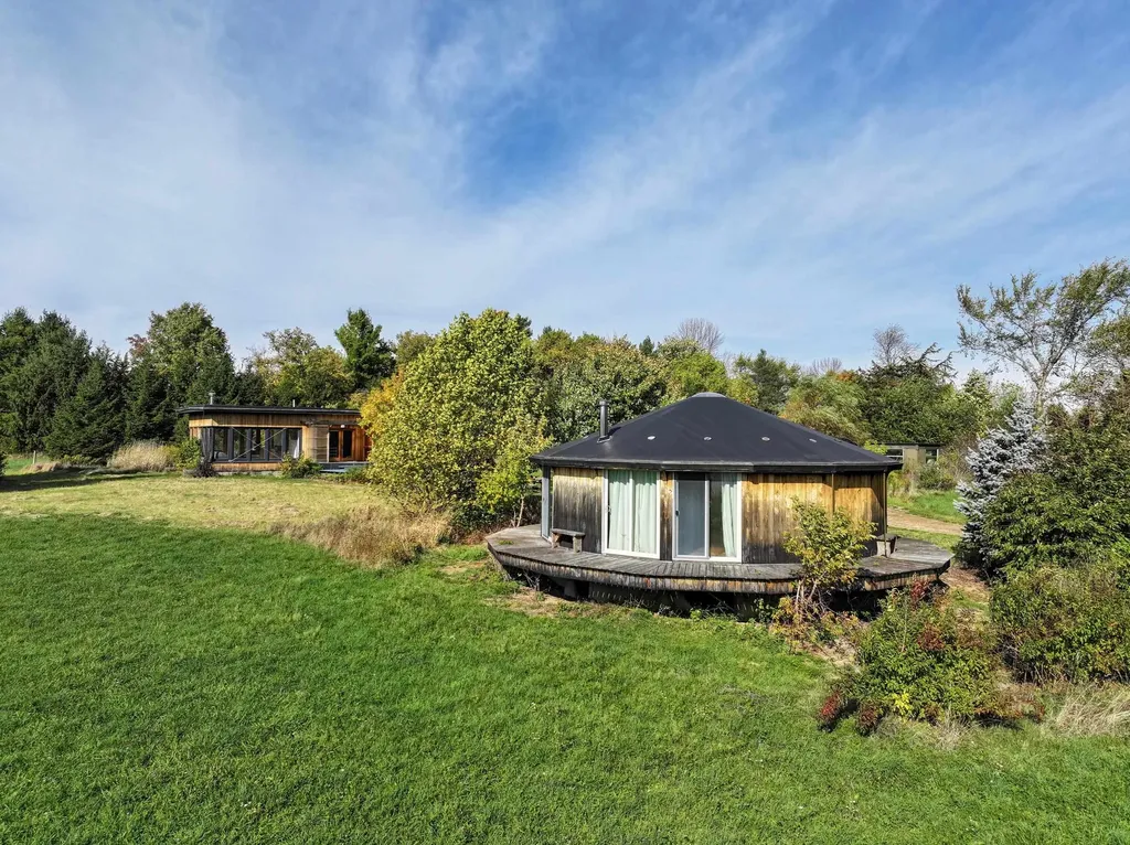 2137 N. Bingham Street Cornwall VT 05753