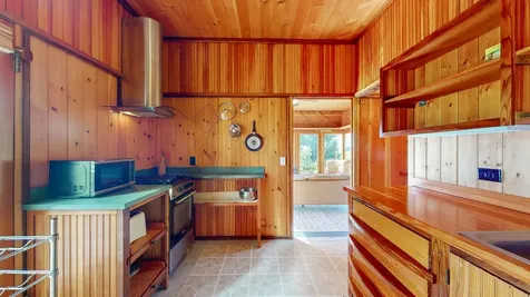 2137 N. Bingham Street Cornwall VT 05753