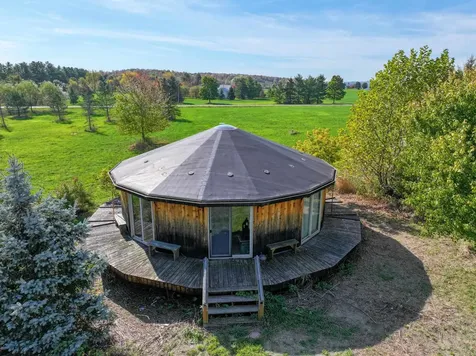 2137 N. Bingham Street Cornwall VT 05753