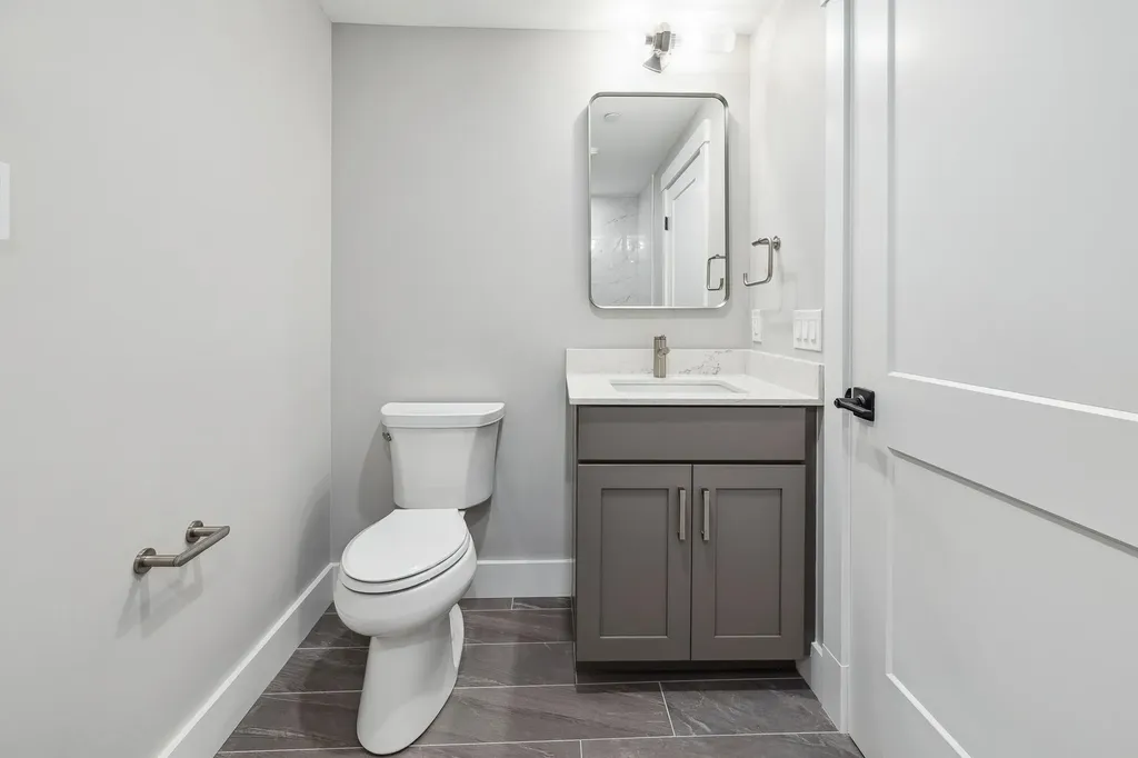 243 Skimobile Road Conway NH 03860