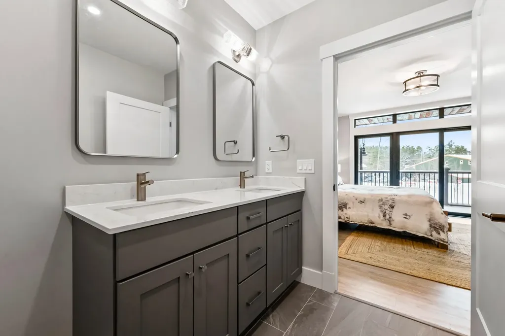 243 Skimobile Road Conway NH 03860